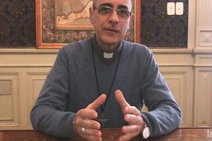 Víctor Manuel Fernández, arzobispo de La Plata, explica en qué sentido la Torá -pero tampoco la letra del evangelio- no dan vida, si se vacían de Dios...