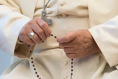 El Papa Francisco rezará el Rosario por la paz en conexión con muchos santuarios y fieles por streaming