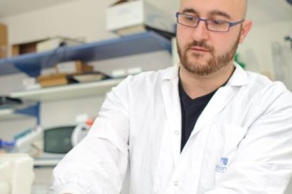 Jacob Hanna, principal responsable de la embriogenesis exutero, según la cual habrían logrado fabricar embriones sintéticos animales sin necesidad de óvulo ni espermatozoide. ¿Irán a por los humanos?