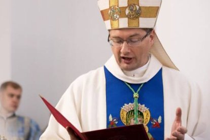 Monseñor Visvaldas Kulbokas explica la dramática situación que todavía se sigue viviendo en Ucrania.