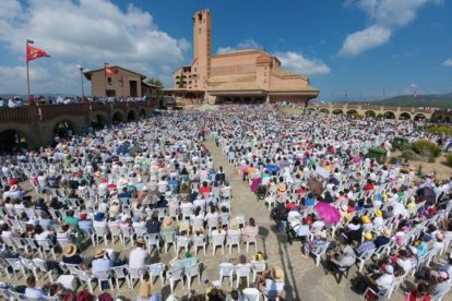 La jornada incluye una eucaristía, presidida por el obispo de Vitoria, ofrendas de las familias y la lectura de un mensaje del Papa.