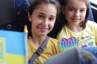 Niñas ucranianas de campamento veraniego con Cáritas - ahora hay que volver al colegio, pese a la guerra