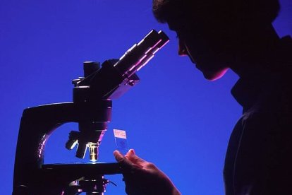 En la historia femenina de la Ciencia en España, las científicas del Opus Dei tienen un espacio relevante