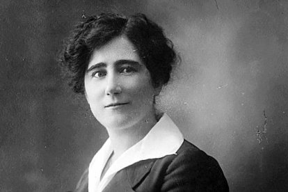 A Clara Campoamor, feminista de la primera ola, no se le pasaba por la cabeza el 'derecho' al aborto, como tampoco a casi ninguna de las representantes del movimiento de igualdad social y política (sufragismo).