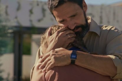 Una escena de la película provida Más Cinco, que anima a vencer la soledad, y el miedo a expresarse