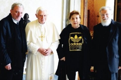 Visita de los iniciadores del Camino al Papa Benedicto XVI.