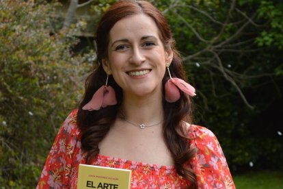 Lucía Martínez Alcalde acaba de publicar 'El arte de no llegar a todo'.