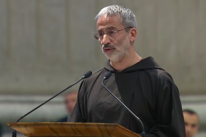 Roberto Pasolini, predicador de la Casa Pontificia, durante la meditación de este Viernes Santo.