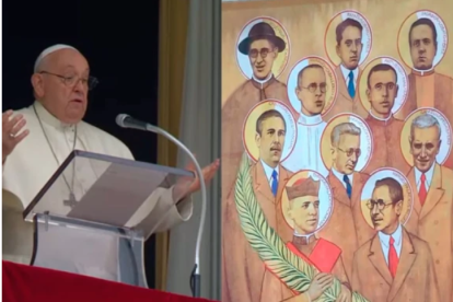 Tras cada beatificación el Papa Francisco aludía a ellos en el Ángelus del día siguiente.