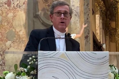 Jorge Ignacio García Cuerva, de 55 años, arzobispo de Buenos Aires desde 2023, en el encuentro interreligioso al fallecer el Papa Francisco