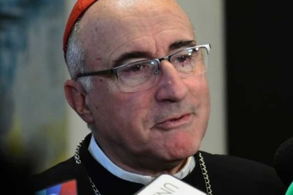El cardenal Daniel Sturla, de Uruguay, es considerado por muchos como único hispanoamericano con perfil papable