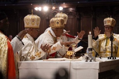 Liturgia en rito etíope, con jerarcas católicos de rito oriental de Etiopía y Eritrea, en el Vaticano
