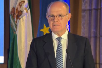 David Jiménez Blanco es el actual presidente de la Bolsa de Madrid. En la imagen, en una conferencia del 8 de mayo de 2024 en Granada, su ciudad natal.