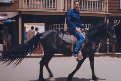 Juan Manuel Cotelo, en una producción de Infinito + 1.