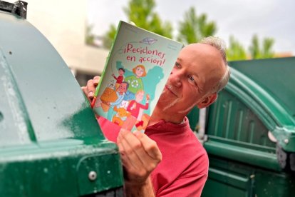 El escritor Hervé Alústiza publica su séptimo libro titulado "¡Reciclones en acción!".
