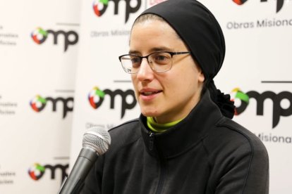 Almudena Ríos lleva seis años en Tanzania como misionera.