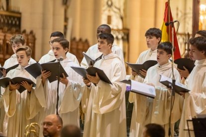 La escolanía del Valle de los Caídos es la única del mundo que canta el repertorio gregoriano completo: una de las razones de su prestigio internacional.