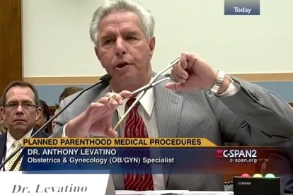 El doctor Anthony Levatino, antiguo abortista, explicó el 8 de octubre de 2015 ante un comité de la Cámara de Representantes estadounidense los brutales métodos empleados para acabar con la vida del no nacido.