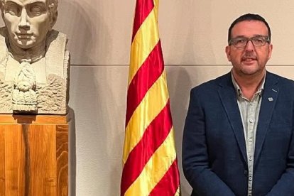 Albert Castells, alcalde de Vic (de Junts), aún no ha condenado las amenazas de violencia contra la Iglesia