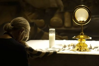 Encounter, Manto de Jesús