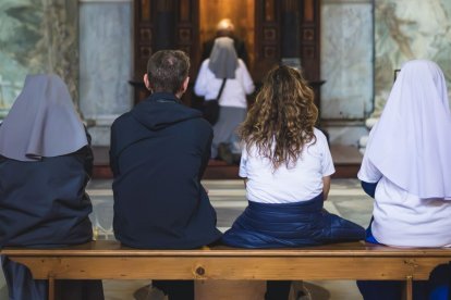 El sacramento de la confesión es el más eficaz para acercarnos a Dios y por tanto uno de los objetivos a batir por parte del demonio.