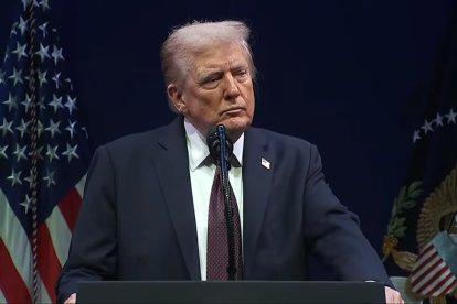 El presidente de Estados Unidos, Donald Trump, en su mensaje sobre la iniciativa "America prays" en el Museo de la Biblia.