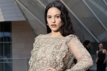 Rosalía está promocionando su último disco, Lux