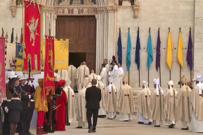 La reapertura de la basílica de San Benito en Nursia revistió gran solemnidad.