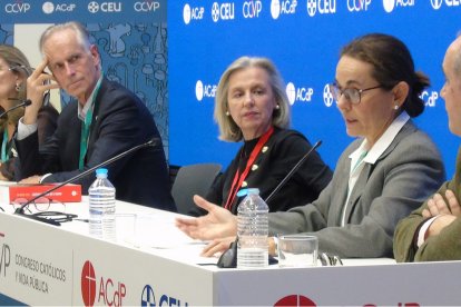 Emma de León (Alpha), Walther von Plettenberg (ACN), Carme Fdez. de la Cigoña (ACdP), Nacho y Begoña Velilla (Schoenstatt)