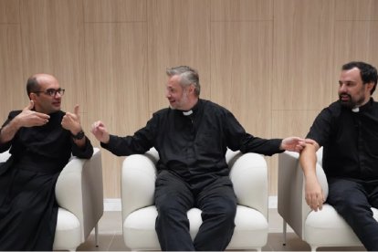 Antonio Mª Domenech, Jesús Silva y Francisco Javier Bronchalo en la cuarta temporada de Red de Redes