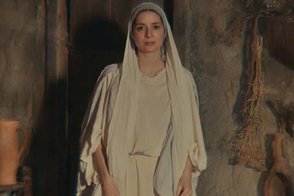 María Juzwin interpreta a la Santísima Virgen en 'Inmaculada'.