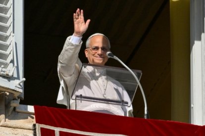 El Papa León XIV, durante el rezo del Ángelus este 8 de diciembre, solemnidad de la Inmaculada concepción.