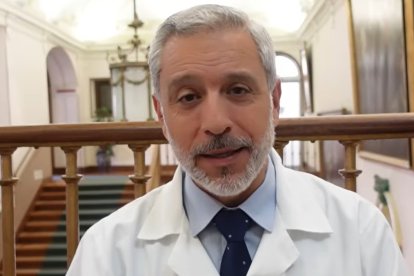 El Dr. Carlos Navarro