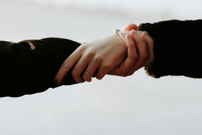 La ayuda mutua y la amistad forman parte de los deberes y las satisfacciones de cumplir la voluntad de Dios.