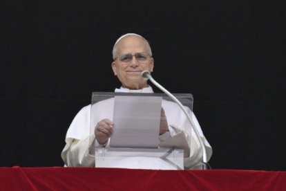 León XIV explica las Escrituras los domingos con el rezo del Ángelus a los peregrinos en la Plaza de San Pedro
