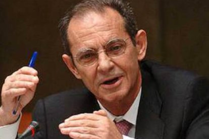 Aquilino Polaino-Lorente, durante una conferencia.