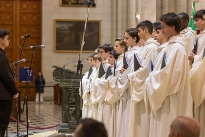 Escolanía de la Santa Cruz, de los benedictinos del Valle de los Caídos