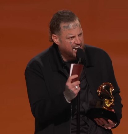 El cantante Jelly Roll, en su discurso tras ser galardonado con tres premios Grammy, resume su testimonio de fe cargado de épica.