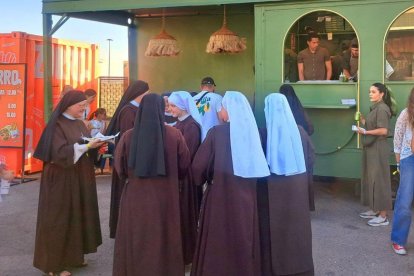 Más de 30.000 fieles de Hakuna se dieron cita en el auditorio Miguel Ríos de Rivas (Madrid).