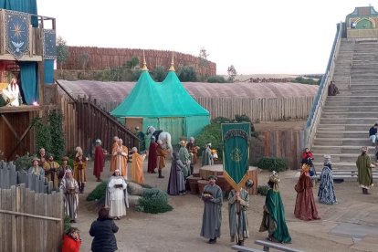 Los Reyes Magos, ya en Toledo, ante la Sagrada Familia en uno de los espectáculos estrella de Puy du Fou, 