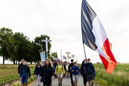 Peregrinos franceses de Nuestra Señora de la Cristiandad, el pasado 2025, en París.