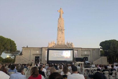 El Cerro de los Ángeles en la proyección de la película Sagrado Corazón