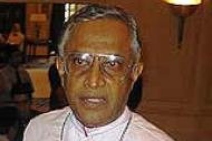 Monseñor Murphy Xavier Pakiam, arzobispo de Kuala Lumpur