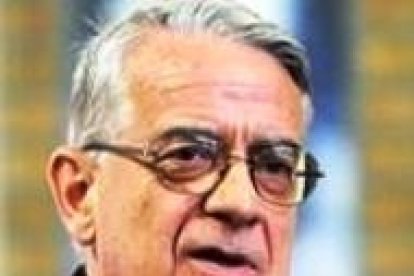 Padre Federico Lombardi, portavos de la Santa Sede.