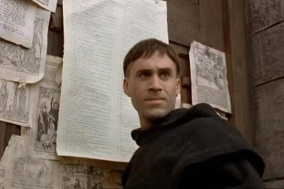 El Ku Klux Klan, la Gran Hambruna Irlandesa o la persecución de cientos de miles de católicos, entre otros episodios que destaca Angelo Stagnaro tienen su origen en el protestantismo y Lutero.