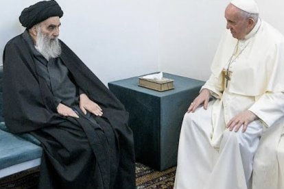 En Irak se encontró con el ayatollah Al-Sistani.