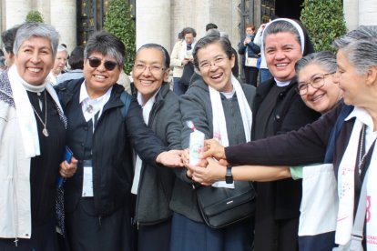 Superioras de distintas congregaciones de la UISG en su congreso con motivo del Jubileo en Roma en 2025