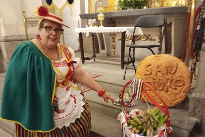 En las Islas Canarias existe una gran devoción a San Isidro, en particular en La Orotava (Tenerife), cuyos productos típicos trajeron en ofrenda al santo.