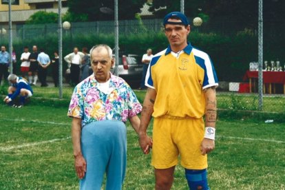 Fabrizio, con Giovanni: se salvaron mutuamente la vida.