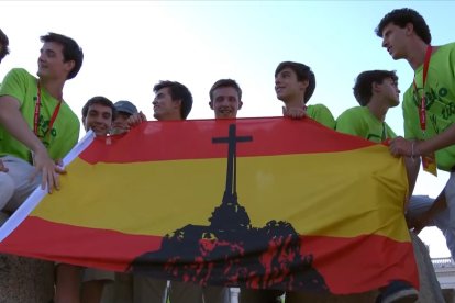 La Cruz más alta del mundo estuvo representada en Roma.